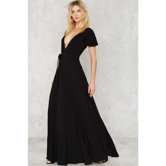 The Jetset Diaries Lorenzo Black Maxi Wrap Dress - Picture 3 of 3